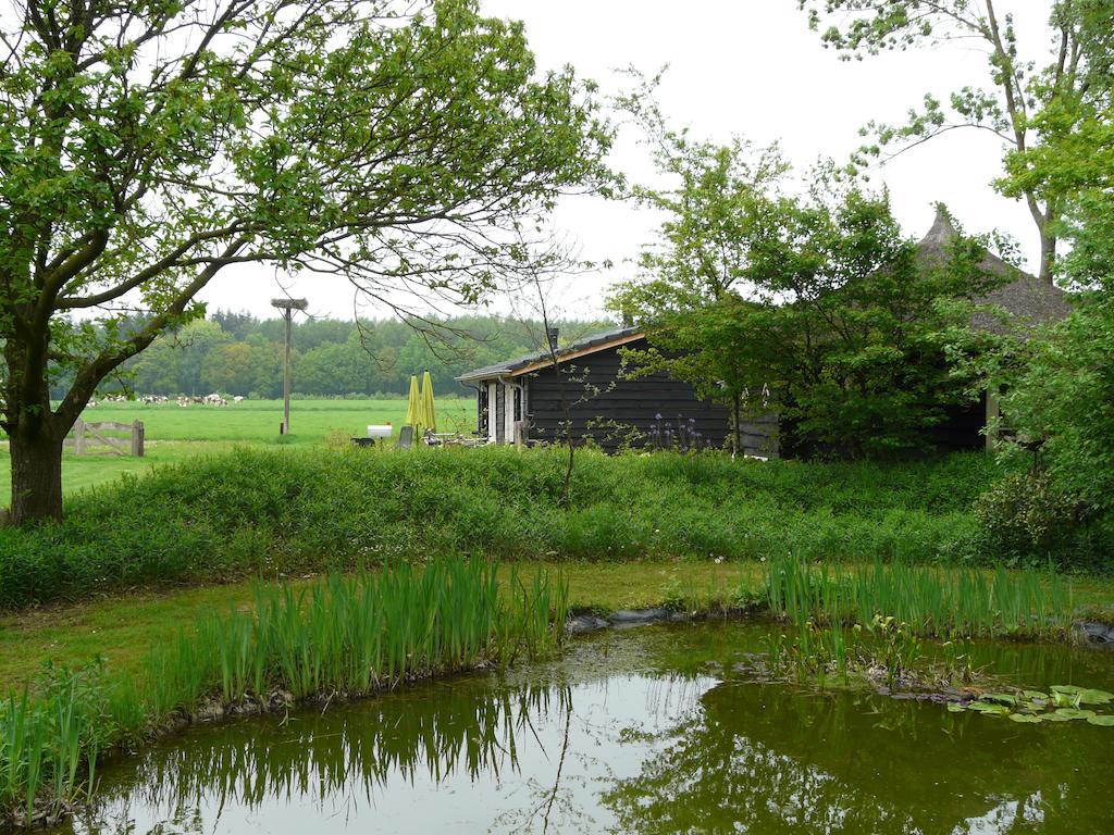 Bed and Breakfast Erve Dikkeboer Bathmen Esterno foto